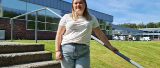 Tova, 18, räds inte nya äventyr – direkt efter studenten flyttar hon till USA: "Vill uppleva något annat"