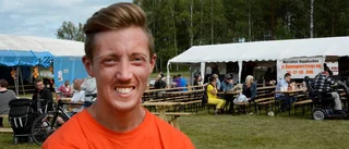 Extras nya krönikör gör debut