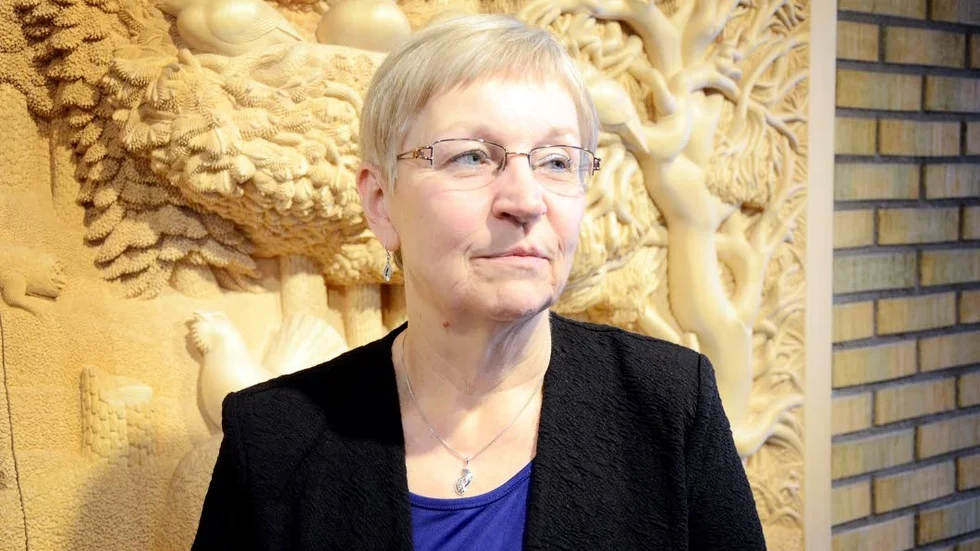 Personalchef. Lena Rantakyrö menar att det inte är en nedgradering av undersköterskorna som görs utan en tillsyn av personalsystemet.