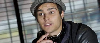 Saade: "Jag skänker bort pengarna"