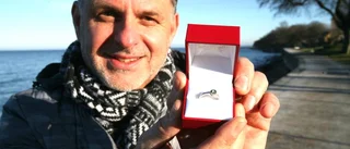 Hallå Liza, John vill gifta sig med dig!