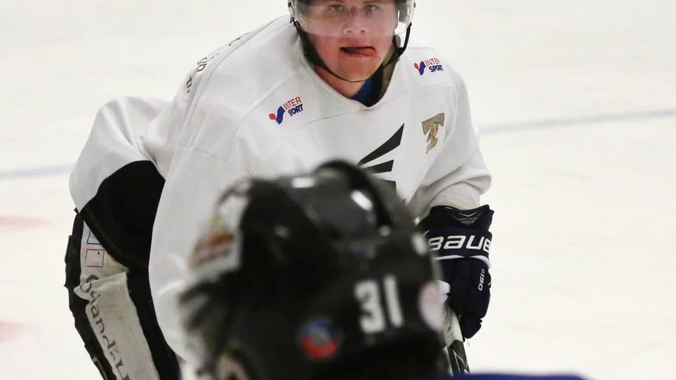 SPELSUGEN. Endaste tre matcher i den svaga Allettan södra, är Josef Sjöblom sugen på betydligt mer speltid. Kanske nästa år, då han är Visby Romas ende spelare med kontrakt till nästa säsong.