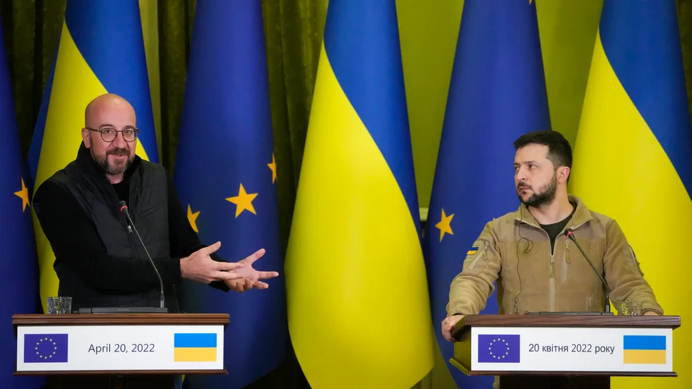 EU:s rådsordförande Charles Michel på presskonferens i Kiev med Ukrainas president Volodymyr Zelenskyj.