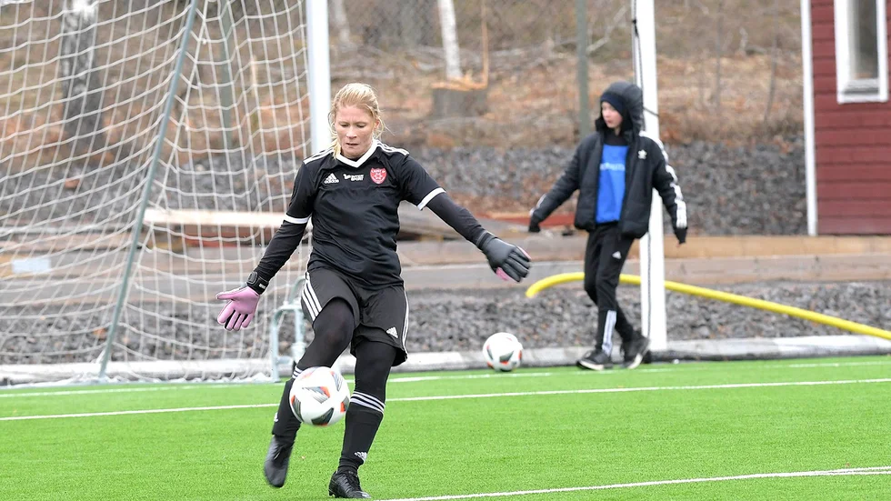 Utan Elin Andersson i mål hade förlusten nog blivit större för Tjust IF. "Hon storspelar", säger Joakim Krüger.