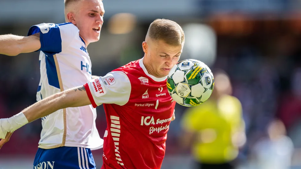 IFK-yttern Victor Lind var besviken efter förlusten mot Kalmar. "Det är andra matchen nu som vi tappar på slutet", säger han.