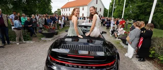 Högt tryck när fyra gymnasieskolor firade studentbal