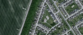 Nya ägare till 70-talshus i Enköping - 2 825 000 kronor blev priset