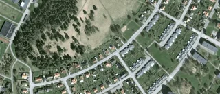 Nya ägare till 50-talshus i Mjölby - 2 500 000 kronor blev priset