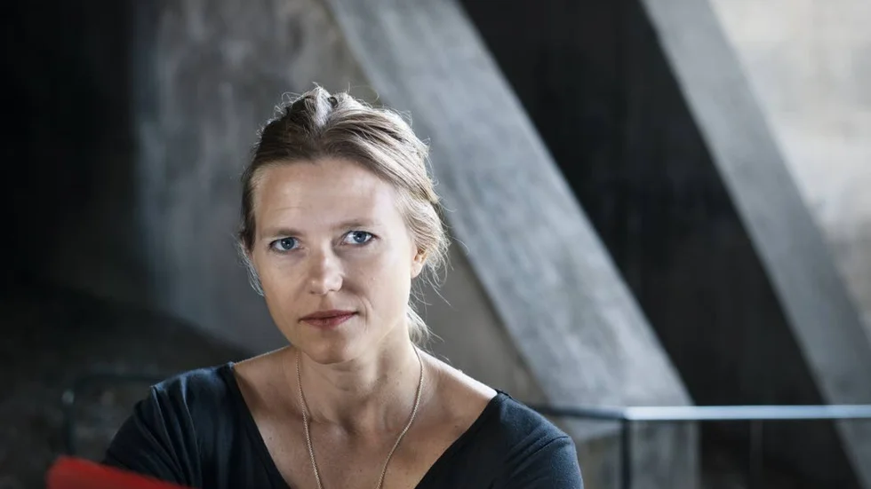 Försvunnet barn. Känslotung, vacker och rytmiskt medryckande är Malin Nords roman fast den handlar om det värsta tänkbara - om att barn faktiskt kan försvinna, menar Kurirens recensent Jan-Olov Nyström.