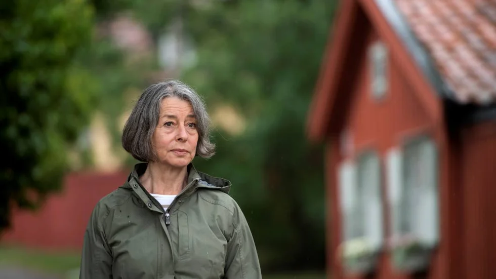 Journalisten och författaren Självbiografi. Åsa Moberg är aktuell med den självbiografiska boken "Livet". Här vandrar hon i sina barndomskvarter på Söder i Stockholm.