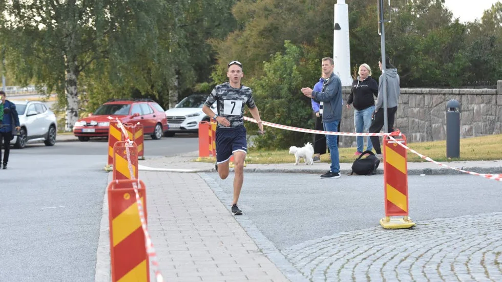 Johan Stridman kunde springa ensam in på upploppet och bärga segern.