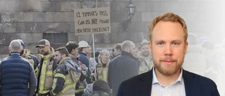 "Regeringen måste rädda brandmännen"