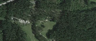 35-åring ny ägare till fastigheten på Lista Luråsen 2 i Stora Sundby - 900 000 kronor blev priset