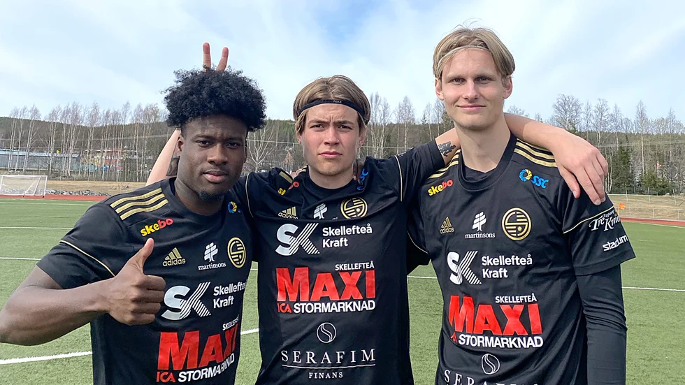 Ricardo Cardoso, Alex Åman och Elton Hedström gjorde målen för Skellefteå FF i bortasegern mot Ytterhogdals IK.