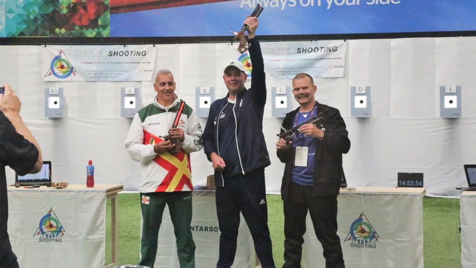 Morgan Johansson Cropper firade under torsdagen sitt fjärde guld på fyra försök i sin premiär av Island Games.