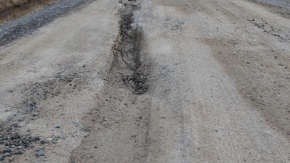 18 cm djupa spår.