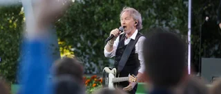 Tomas Ledin spelar med symfoniorkester