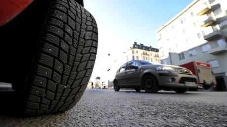 Det våras för dubbdäcken.Foto: Scanpix