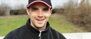 Jedrzejak kör vidare i Västervik Speedway