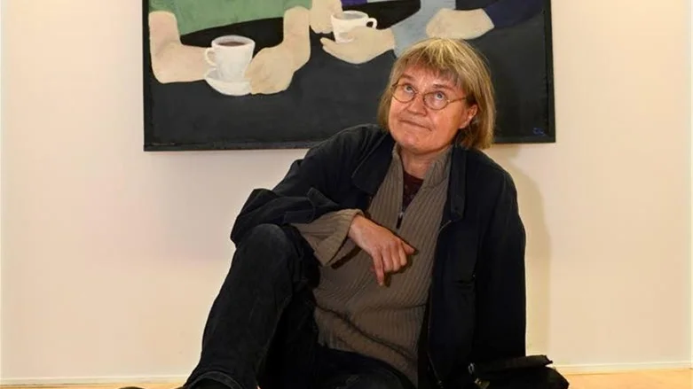 Cecilia Larsson porträtterar visserligen verkliga personer men eftersträvar inte "porträttlikhet".
- Jag gör inre porträtt, säger hon.