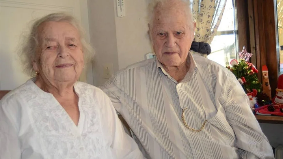 Gunhild och Lennart Arvidsson i Gamleby har varit gifta i 65 år på nyårsafton.