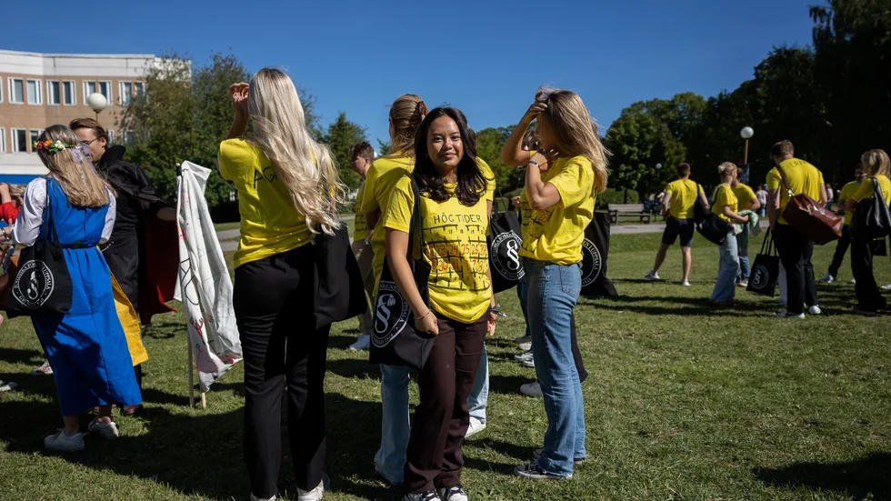 På måndagen drog mottagningarna, eller nollningen som det förr kallades, igång för Uppsalas nya studenter. Ida Lam ska läsa juristprogrammet och har precis fått träffa sina nya kurskamrater.