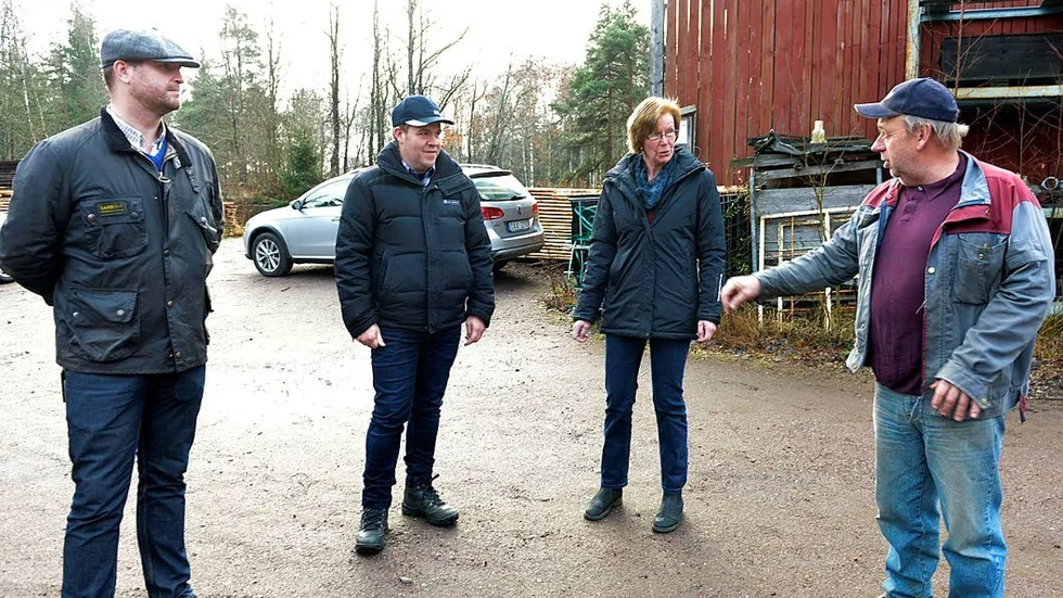 Gladhammar. Nils Persson (Tjustbygdens sparbank), Magnus Christiansson (LRF konsult), Karin Kasselstrand (Tjustbygdens sparbank) och Hans Bertelsen (Skogsbonde).