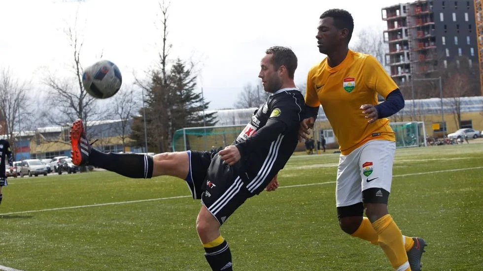 Markus Thorell är en av två spelare som saknas i Fanna BK mot Rimbo.