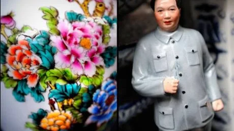 Blommor symboliserar ofta något i Kina, och är ett vanligt motiv på vaser och skålar. I butiken finns också en rad olika statyetter, bland annat av den forna kommunistledaren Mao Zedong.Foto: Anders Steiner