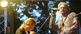 Beatlesnostalgi i regnigt Västervik