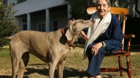 Nobelpristagaren Nadine Gordimer, 87 år, kommer till Bokmässan i Göteborg i höst.Foto: Jerome Delay/AP/Scanpix