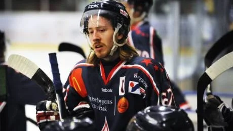 Lagkaptenen Emil Georgsson kan vara på väg bort från VIK.Arkivfoto: Karin Hertz