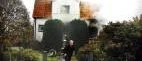 Äldre hus förstört vid villabrand