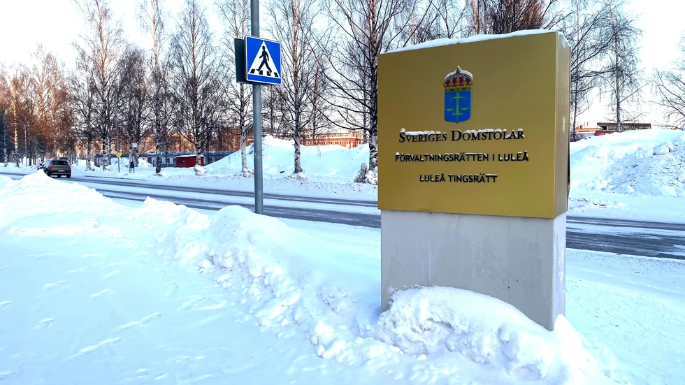 En Luleåbo i 35-årsåldern döms till dagsböter efter att han stulit ett hänglås.