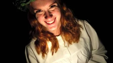 Johanna Engström, 18 år, ser fram emot luciaturnén där hon och hennes tärnor får sprida ljus i mörkret.