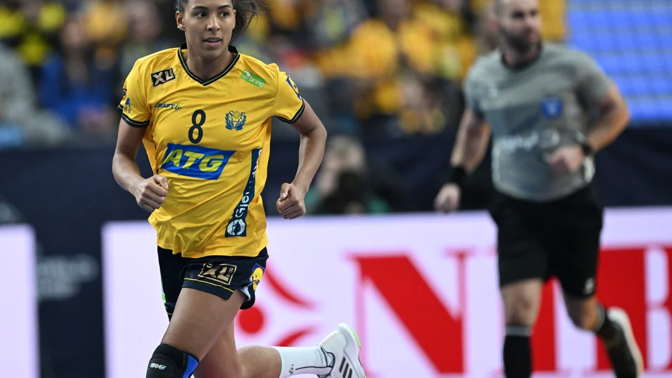 Jamina Roberts i VM-premiären mot Kina.