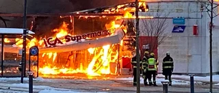 Se bilder från storbranden i Vagnhärad