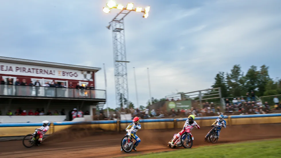 Piraterna mötte Rospiggarna i den sista matchen speedwaysäsongen 2023 på Dunteberget. På onsdagen ska kommunens besked om arenaavtal komma.