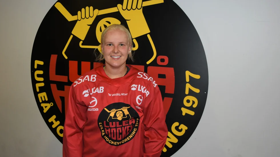 "Jag ser fram emot att spela här", säger det tjeckiska nyförvärvet Dominika Lásková efter första träningen med Luleå Hockey/MSSK.