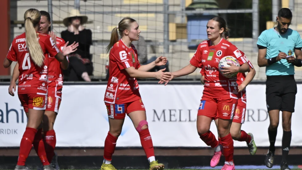 Maja Bodin (med bollen) blev enda målskytt när KIF Örebro vann mötet mot IFK Norrköping i återstarten av damallsvenskan. Arkivbild.