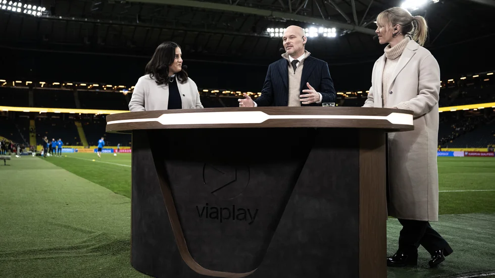 Viaplays TV-studio med Jennifer Kücükaslan, Fredrik Ljungberg och Johanna Frisk. Sändningar som blir allt dyrare att konsumera. Var går egentligen smärtgränsen för oss sport-fantaster undrar Erik Winell.
