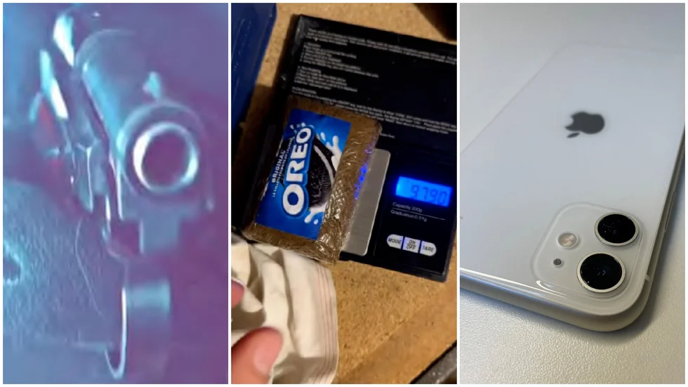Mobiltelefonen innehöll filmer och bilder med bland annat skjutvapen och droger. Nu har mannen i 20-årsåldern åtalats för grovt vapenbrott och narkotikabrott.