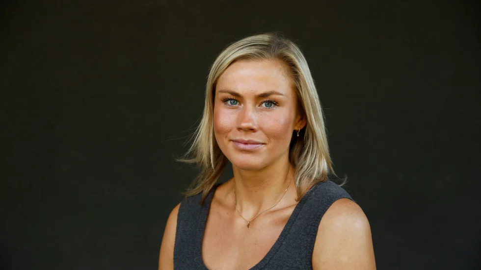 24-åriga Bianca Salming är aktuell med dokumentärserien på SVT och kan se dramaserien om hennes pappa Börje på Viaplay.