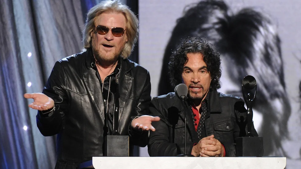 Daryl Hall och John Oates när duon introducerades i Rock & Roll Hall of Fame 2014. Arkivbild.