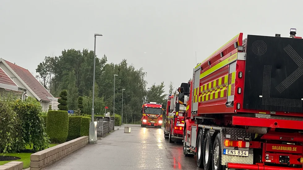 Räddningstjänsten larmades strax innan 18 till en villabrand i Tallboda.
