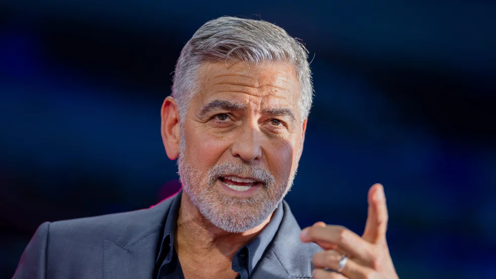 George Clooney har spelat Batman, men kunde inte lösa skådespelarstrejken i Hollywood. Arkivbild.