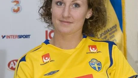 USA-vistelsen är planerad till de tre sommarmånaderna.  - Jag har inte bokat resan ännu, men det skulle vara roligt att få den erfarenheten. Och dessutom få ett skönt avslut på fotbollen, säger Therese Lundin. Foto: Tomas Brodin/Scanpix