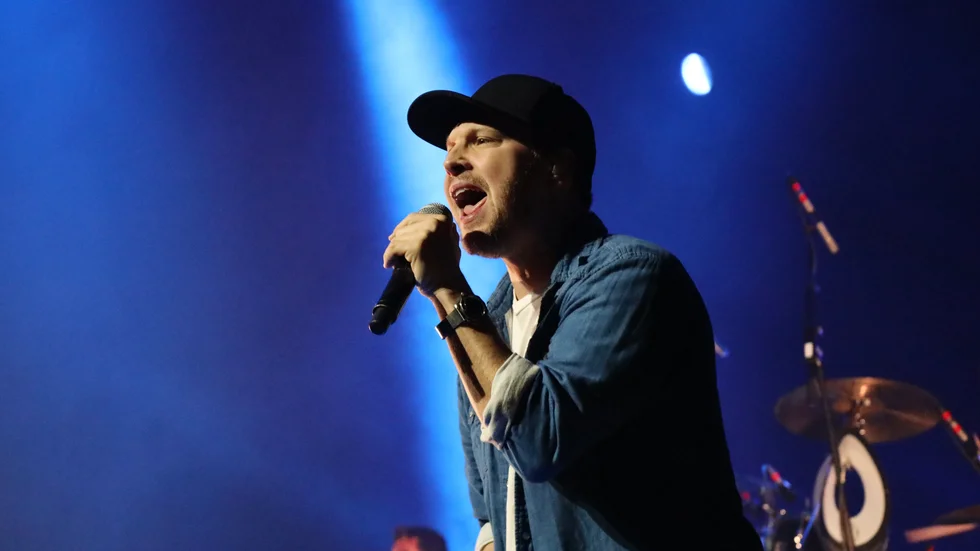Gavin DeGraw gjorde turnépremiär i Sara kulturhus – och genomförde den med bravur.