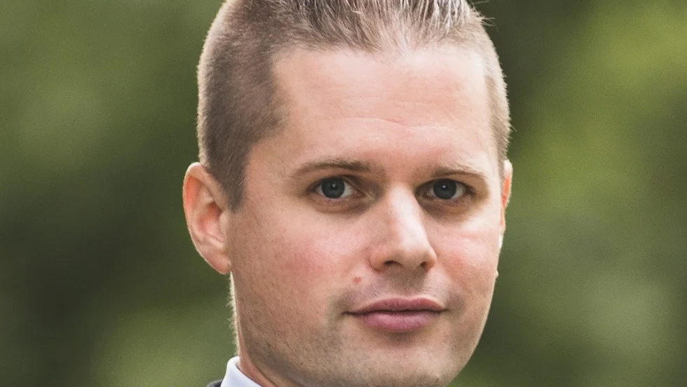 Simon Alm, VD Pakvis.