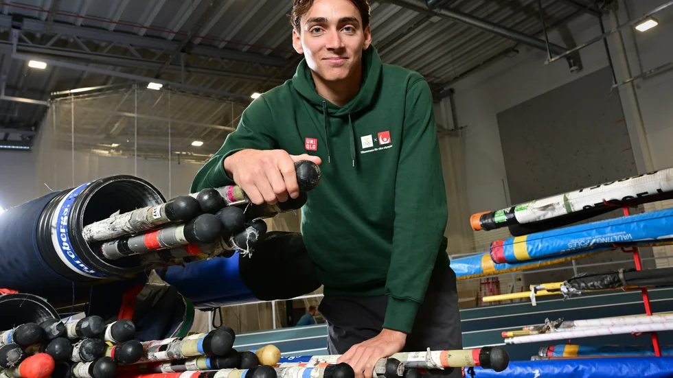 Stavhopparen Armand Duplantis är nominerad till årets manliga friidrottare. Arkivbild.